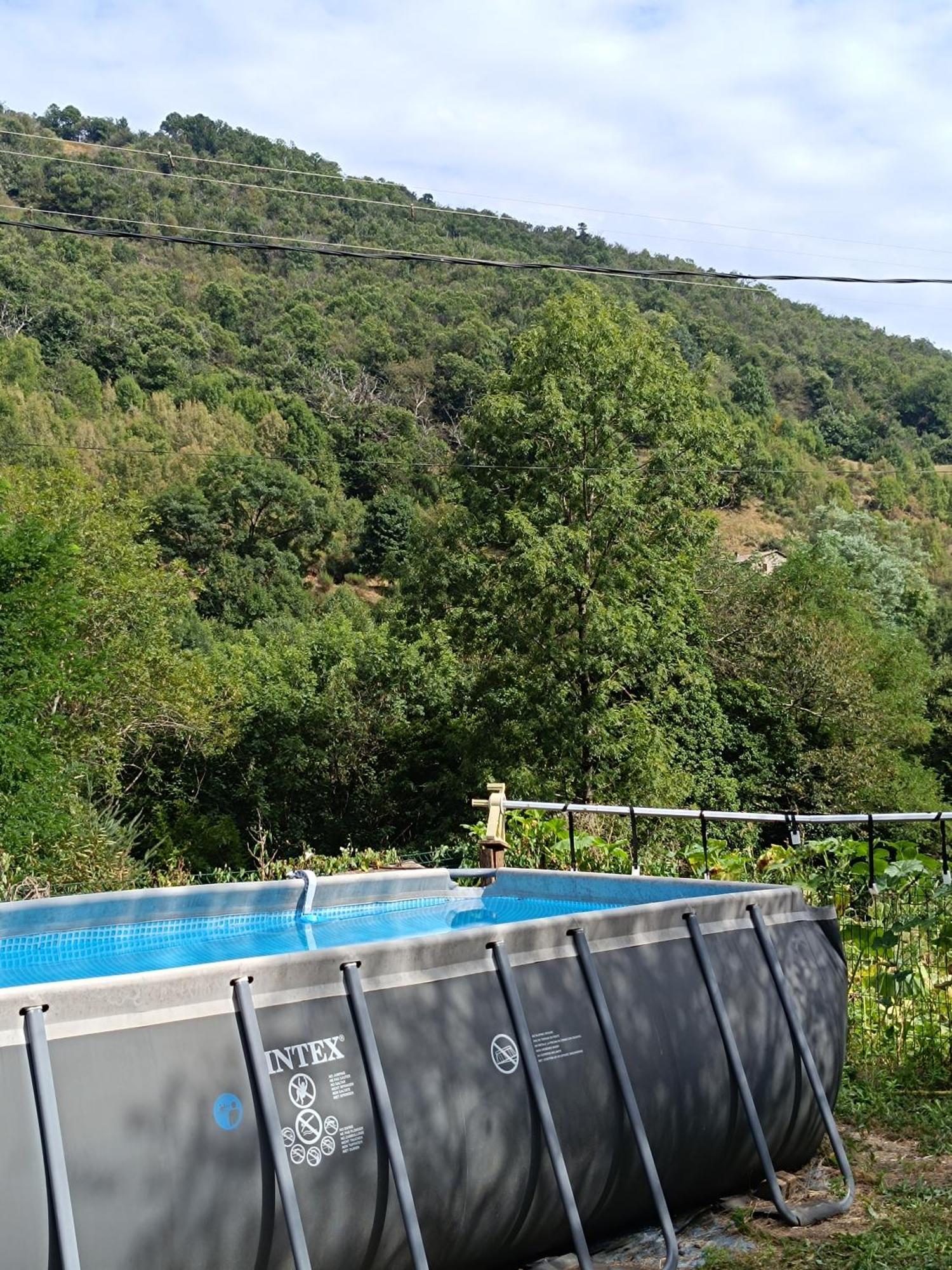 Appartement 2 A 4 Personnes Antraigues Exteriér fotografie